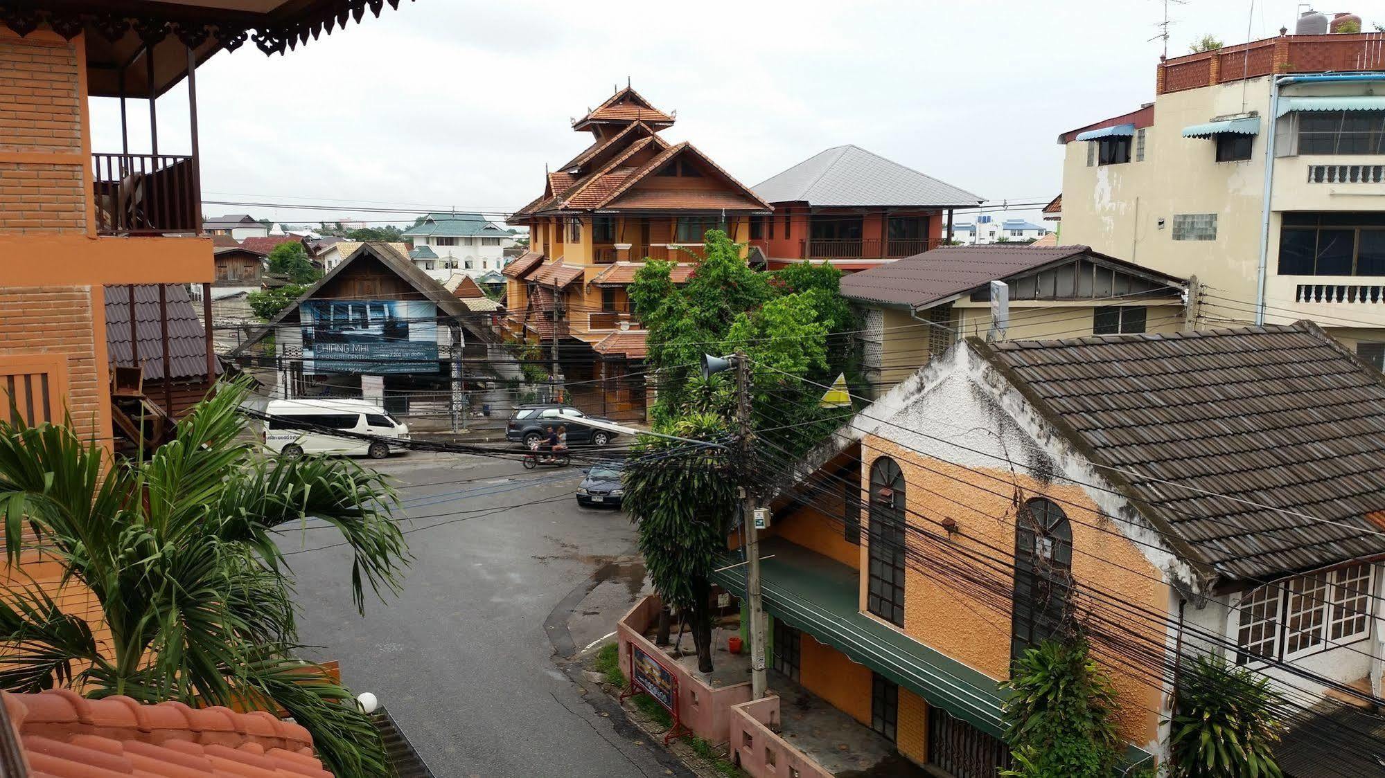 Villa Oranje Chiang Mai Eksteriør billede